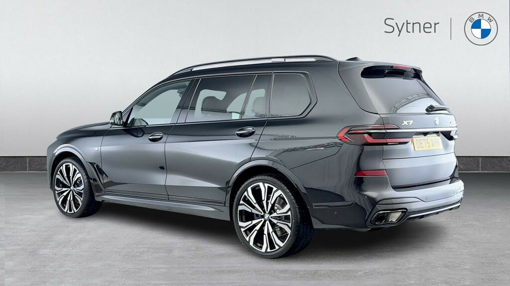 BMW X7 Xdrive40d Mht M Sport Step OE75AHN Black #2