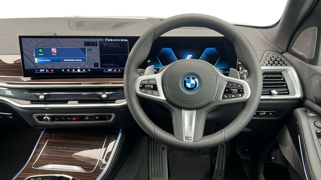 BMW X5 Xdrive50e M Sport Techpro Pack BG75MZV White #5