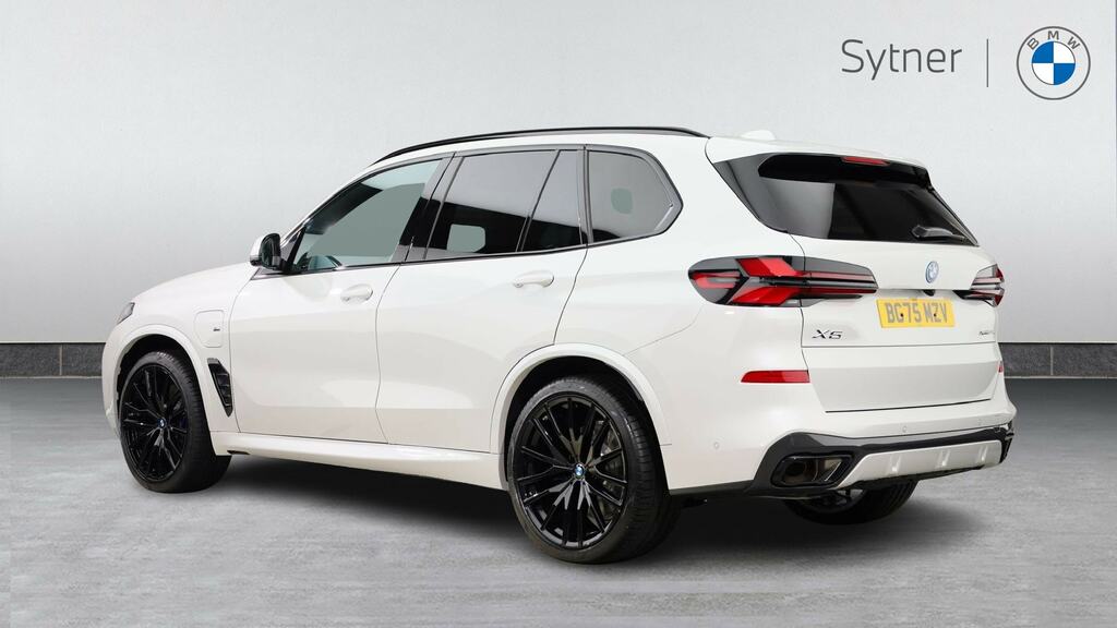 BMW X5 Xdrive50e M Sport Techpro Pack BG75MZV White #2