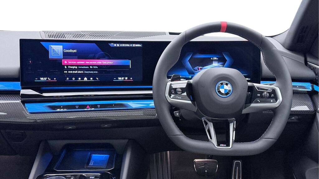BMW i5 442Kw M60 Xdrive 84Kwh YP75GWD Black #5