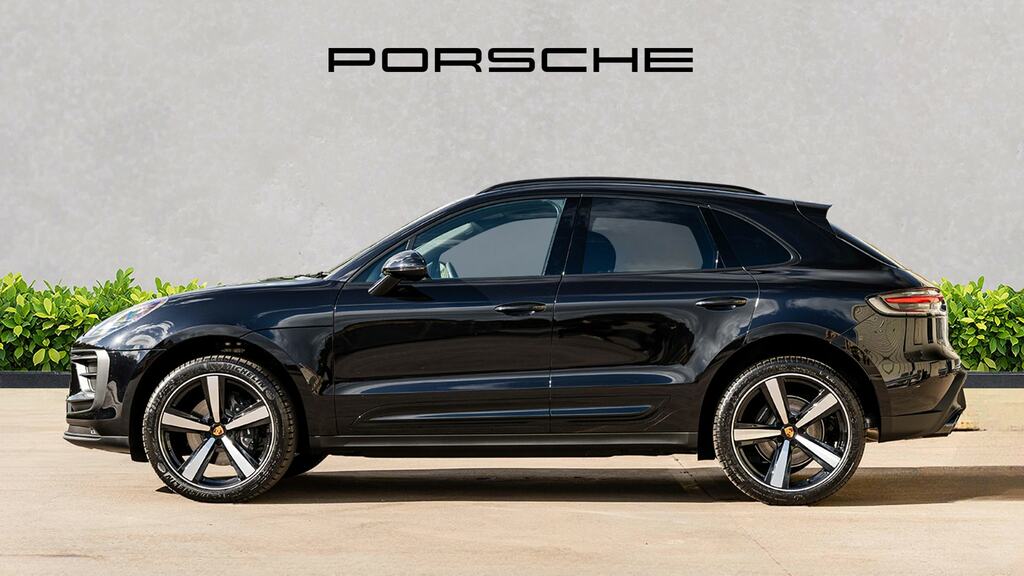 Porsche Macan 5dr Pdk SN75UJK Black #5