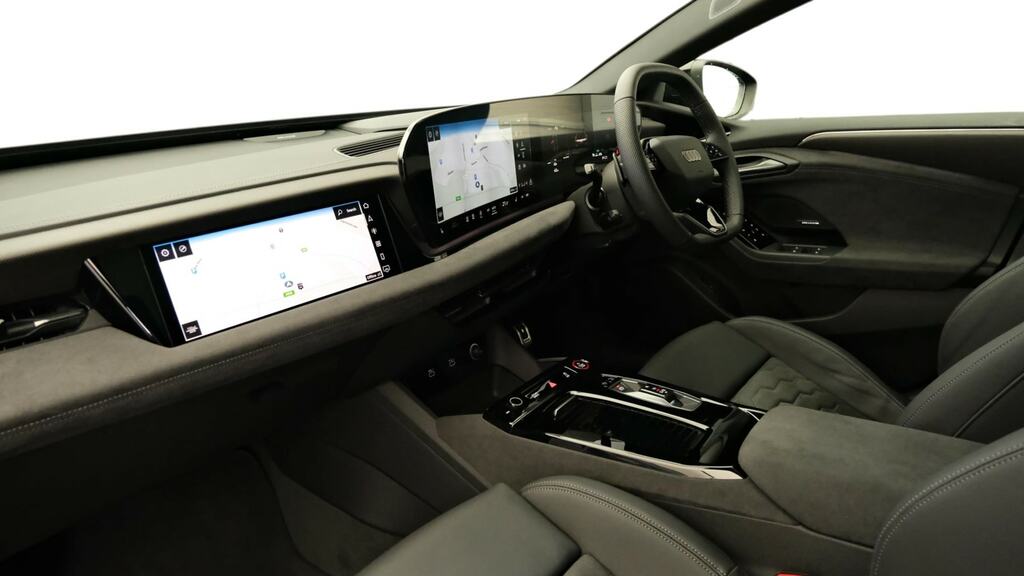 Audi A6 E-tron Avant 210Kw 83Kwh Edition 1 Sv Black #2