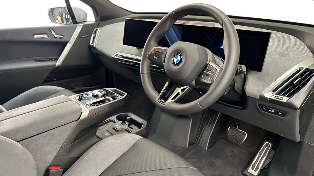 BMW iX 300Kw Xdrive45 M Sport 101Kwh Tech DX75JUH Silver #6