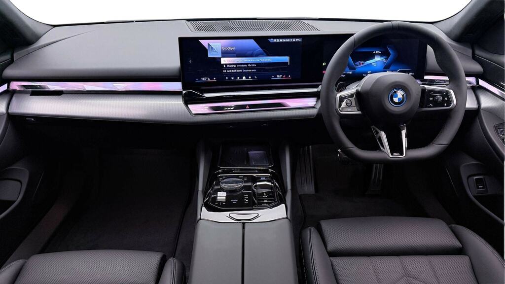 BMW i5 250Kw Edrive40 M Sport Pro 84Kwh YS75DLD Black #4