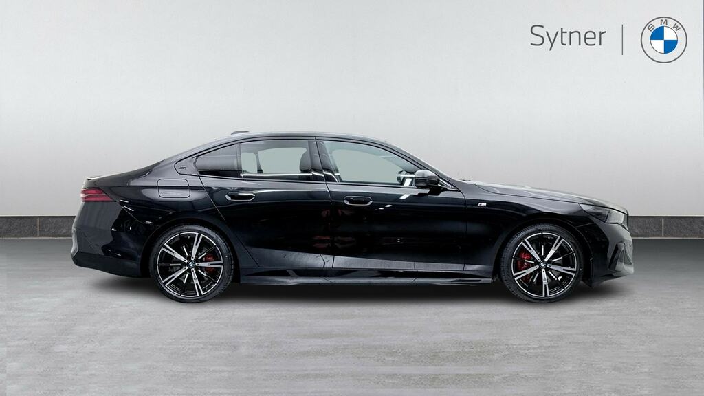 BMW i5 250Kw Edrive40 M Sport Pro 84Kwh YS75DLD Black #3