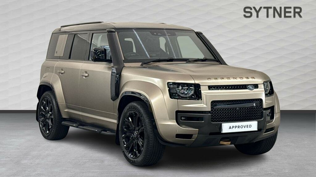 Land Rover Defender 110 4.4 P635 Octa 110 Gold