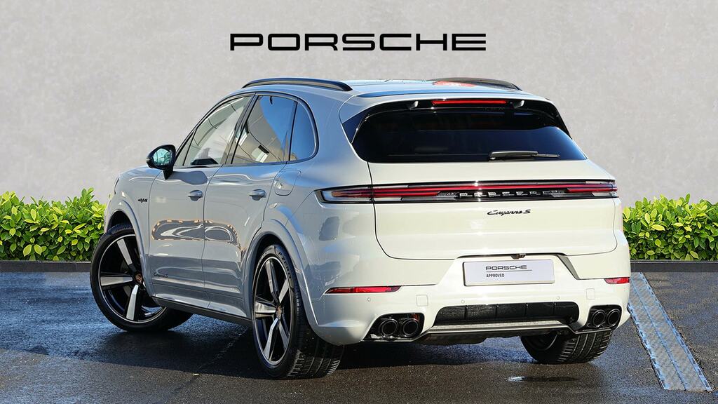 Porsche Cayenne S E-hybrid Black Edition Tiptronic S SG75ZNR Grey #2