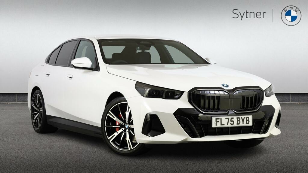 BMW 5 Series 530E M Sport Pro White