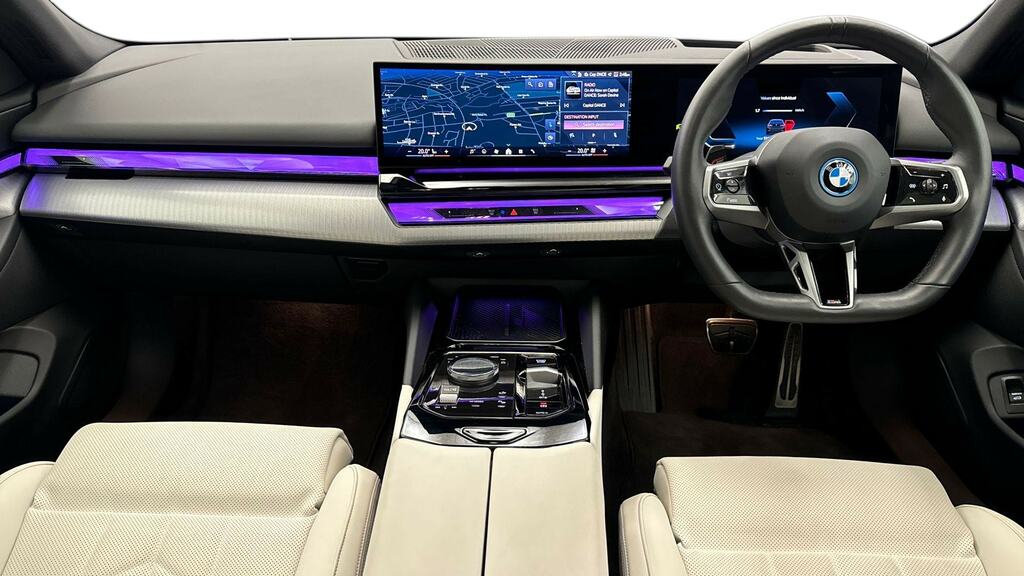 BMW i5 250Kw Edrive40 M Sport 84Kwh Techcomf YG25EHM Grey #4