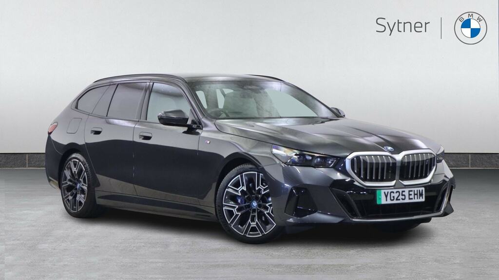 BMW i5 250Kw Edrive40 M Sport 84Kwh Techcomf YG25EHM Grey