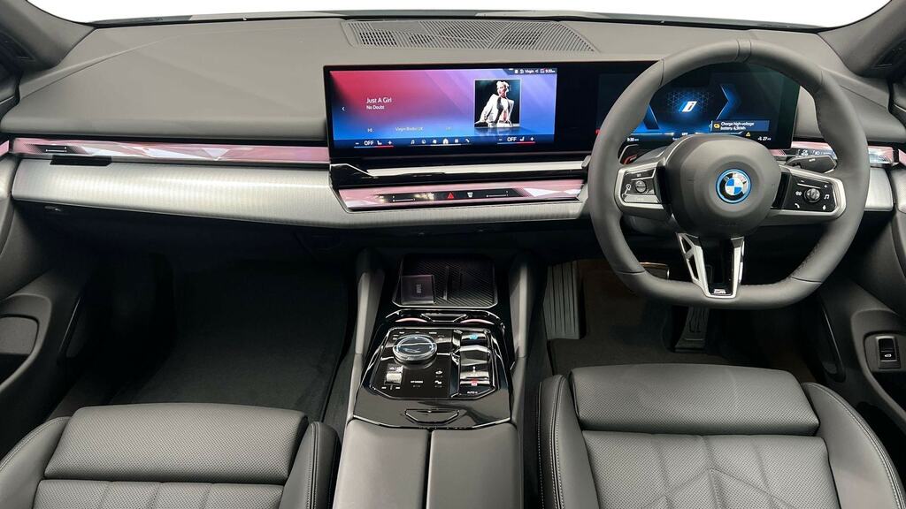 BMW i5 250Kw Edrive40 M Sport 84Kwh BL75RMV Grey #4