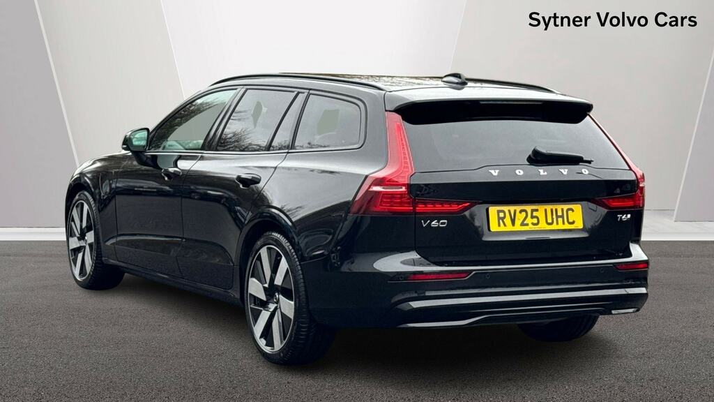Volvo V60 Cross Country Plus, B4 Mild Hybrid, Dark Blis And Cros Grey #2
