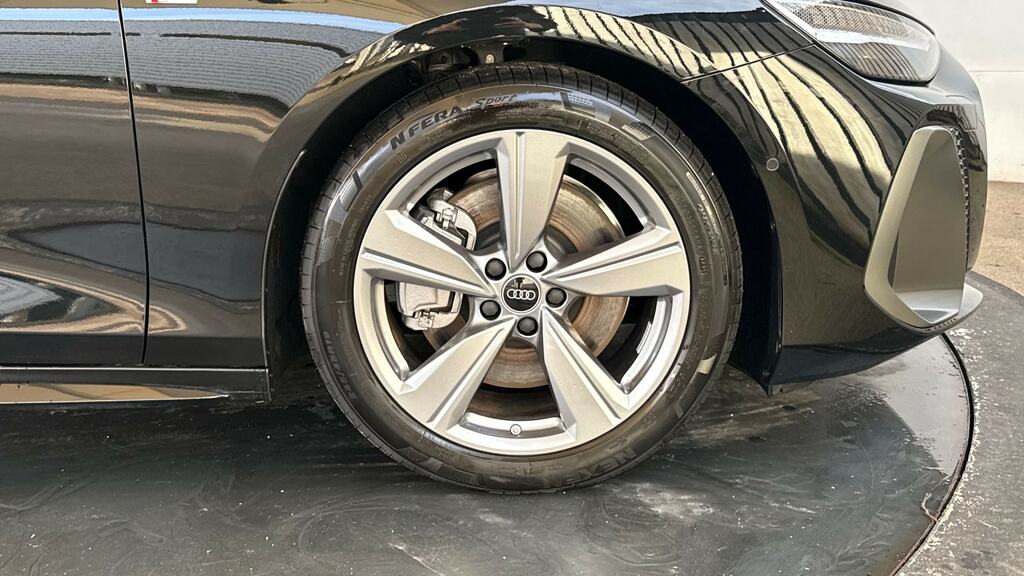 Audi A6 Avant 2.0 Tdi Quattro 204 S Line S Tronic YE75VFK Black #5