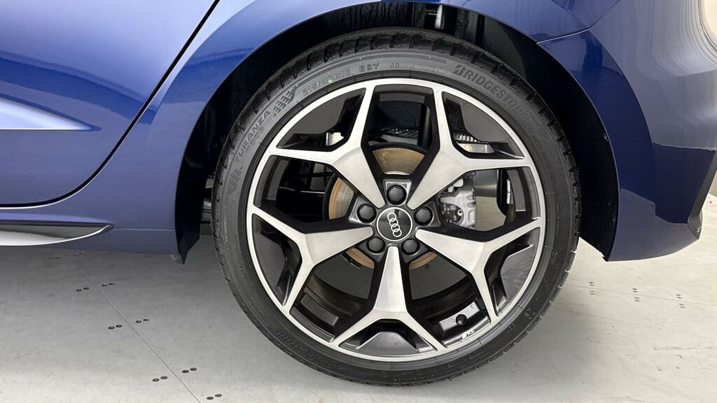 Audi A1 35 Tfsi Black Edition S Tronic Tech Pack Pro LA75SVW Blue #5