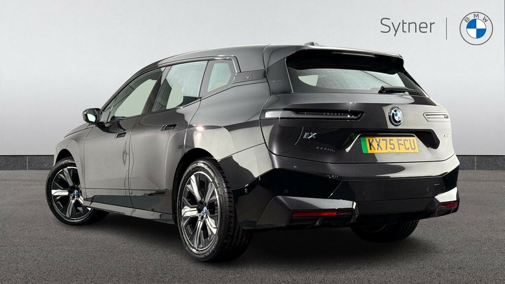 BMW iX 240Kw Xdrive40 M Sport 76.6Kwh KX75FCU Grey #2