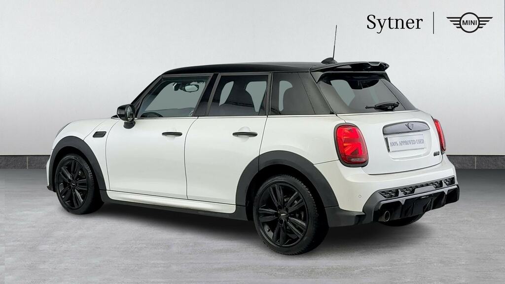 Mini Hatch 1.5 Cooper Sport Nav Pack AK24YMR White #2
