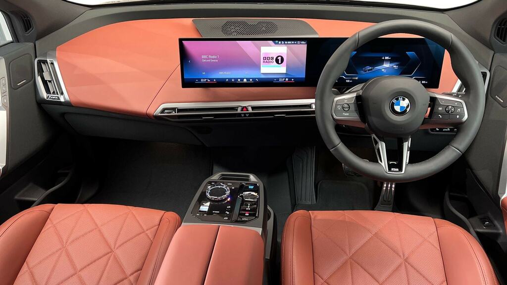 BMW iX 400Kw Xdrive60 M Sport 112Kwh Techpro BP75PWZ Grey #4