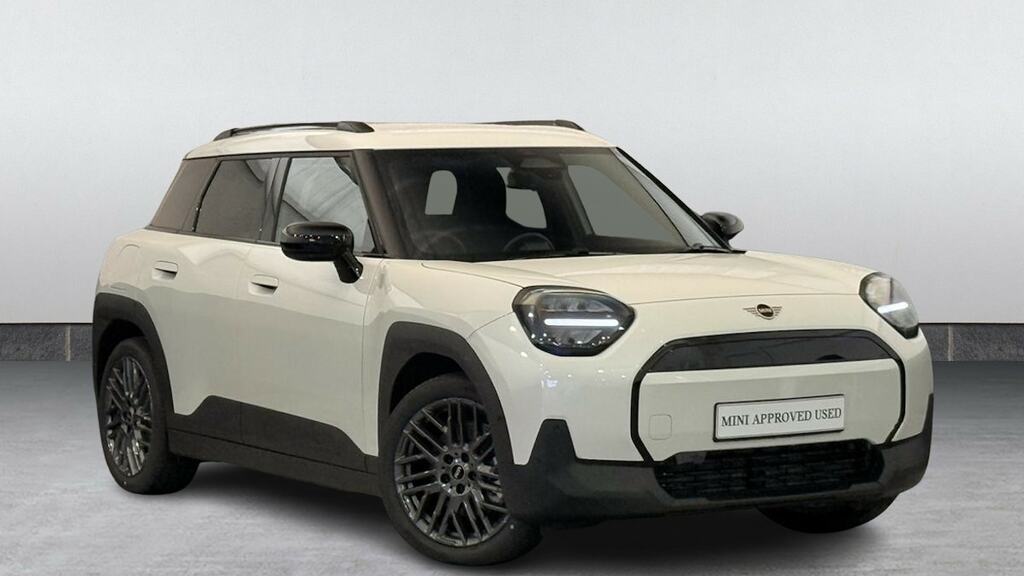 Mini Aceman 135Kw E Monochrome 43Kwh White