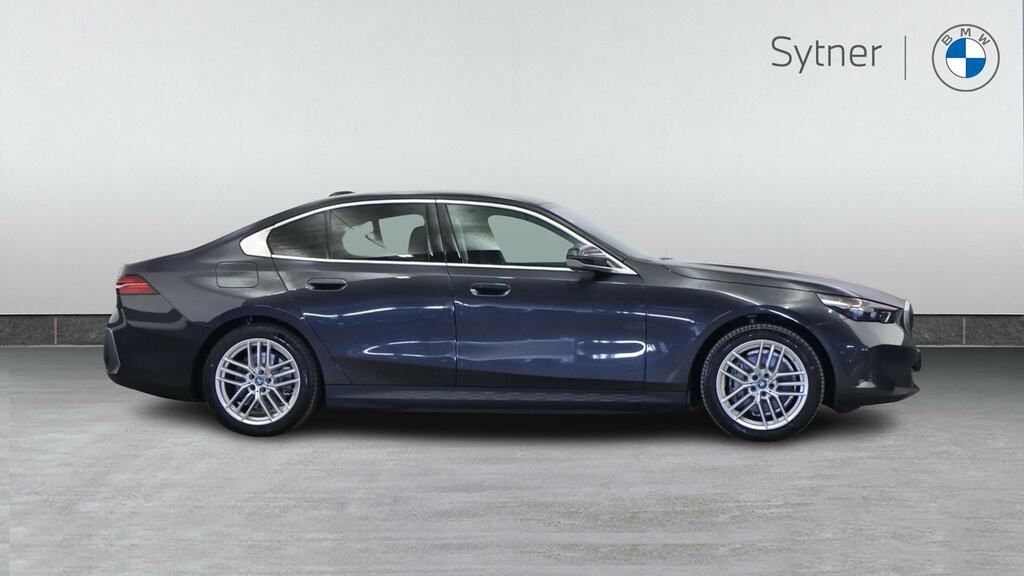 BMW i5 250Kw Edrive40 Sport Edition 84Kwh BP75PNL Grey #3