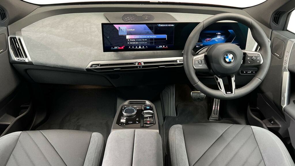 BMW iX 300Kw Xdrive45 M Sport 101Kwh BP75ZMO Red #4