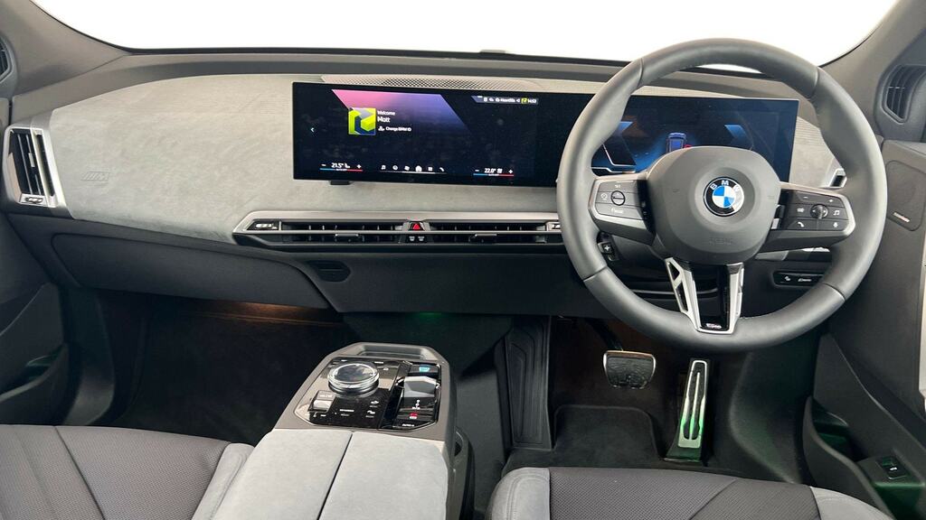 BMW iX 300Kw Xdrive45 M Sport 101Kwh Tech BP75NNR Black #4