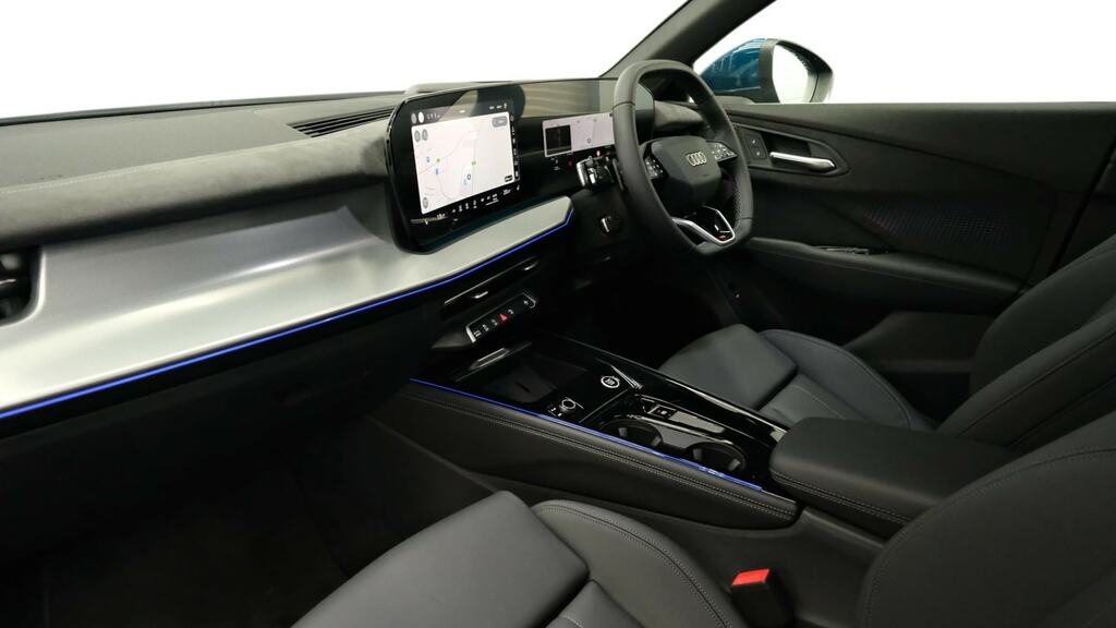 Audi Q3 1.5 Tfsi S Line S Tronic Soundvision Pack YL75JXD Blue #2