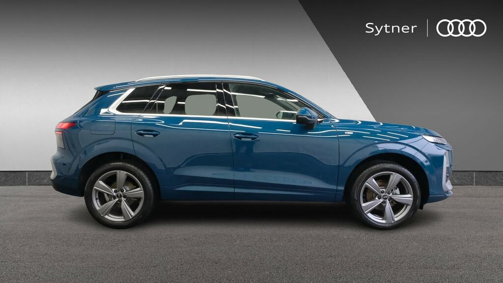 Audi Q3 1.5 Tfsi S Line S Tronic Soundvision Pack YL75JXD Blue #4
