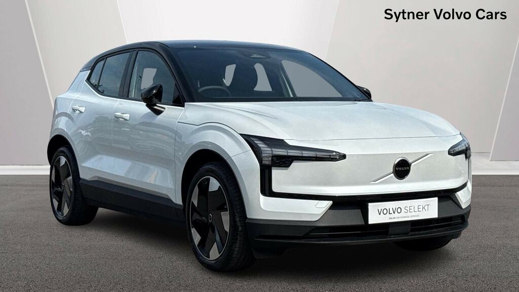 Volvo EX30 200Kw Sm Extended Range Plus 69Kwh White