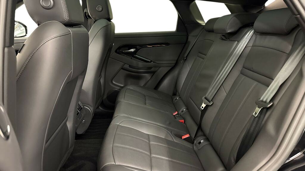 Land Rover Range Rover Evoque 1.5 P270e Dynamic Se Black #4