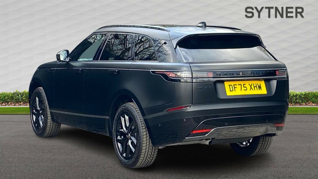 Land Rover Range Rover Velar 2.0 D200 Mhev Dynamic Se DF75XHW Black #2