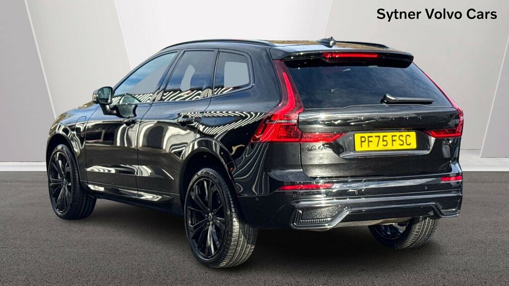 Volvo XC60 2.0 T6 350 Phev Plus Black Ed Awd Geartronic PF75FSC Black #2