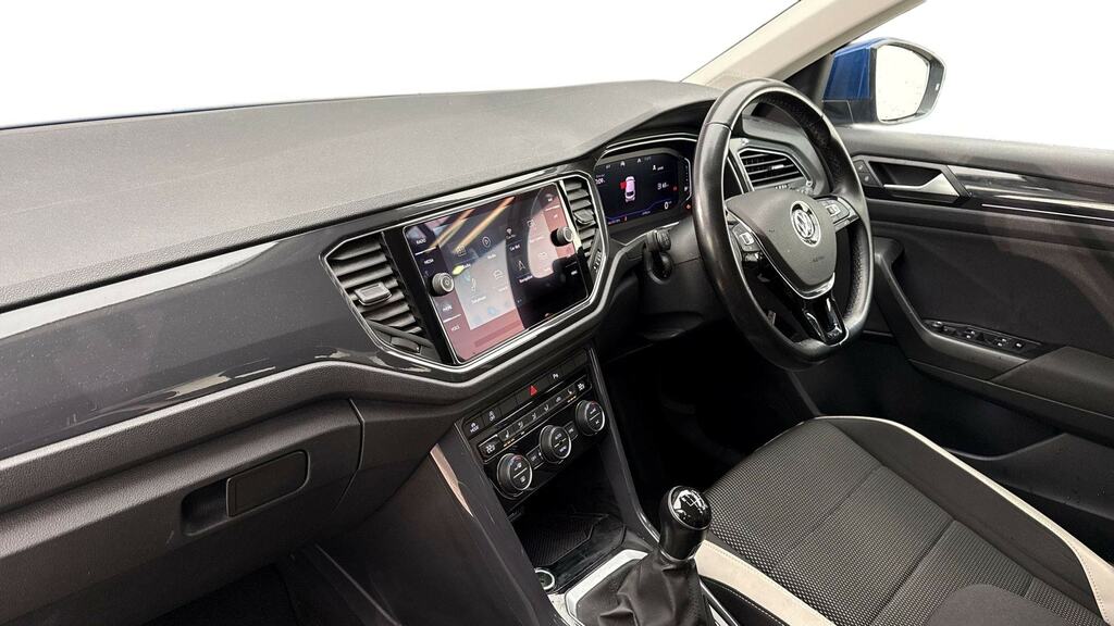 Volkswagen T-Roc 2017 1.0 Tsi Active 110Ps Digital Cockpit Grey #2