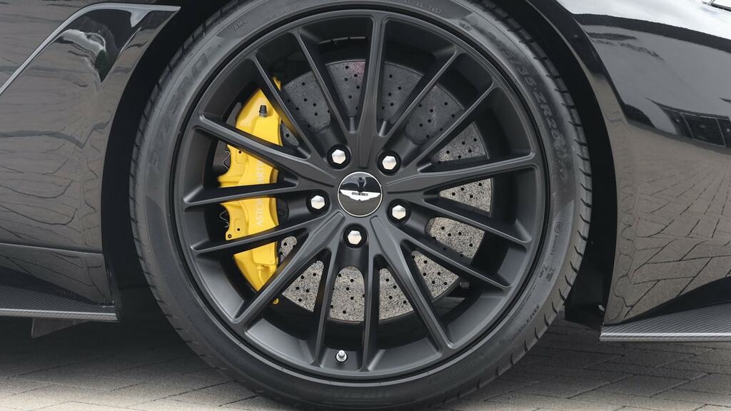 Aston Martin V12 Zagato Shooting Brake Touchtronic 3 20 Black #4