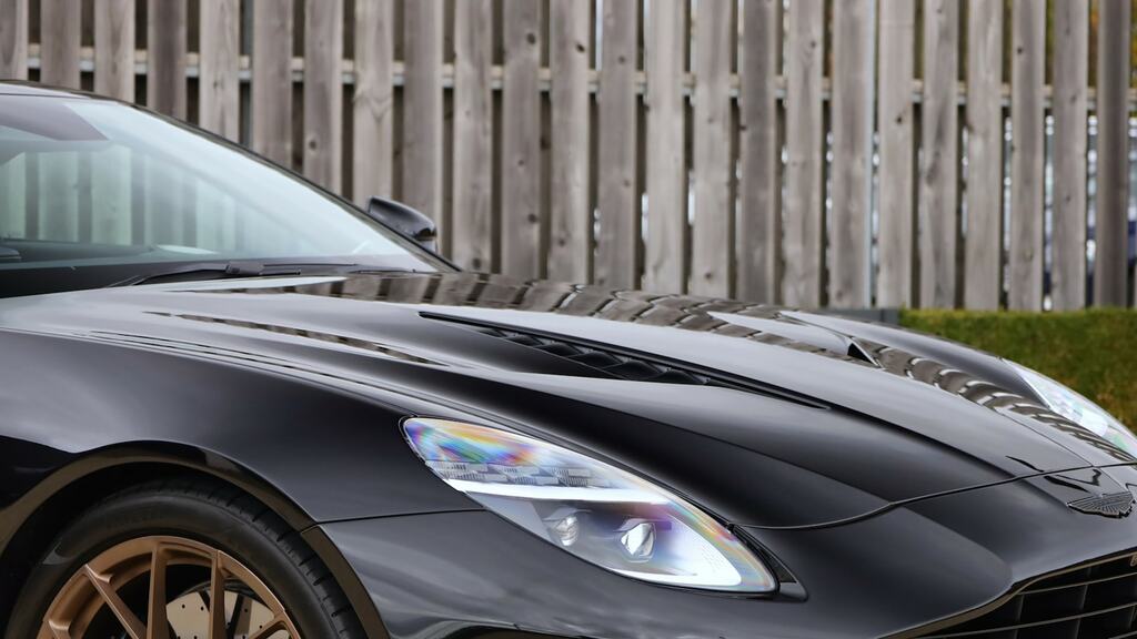 Aston Martin Vanquish Coupe Silver #27