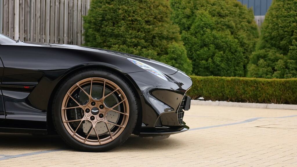 Aston Martin Vanquish Coupe Silver #34