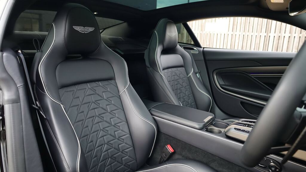 Aston Martin Vanquish Coupe Silver #18