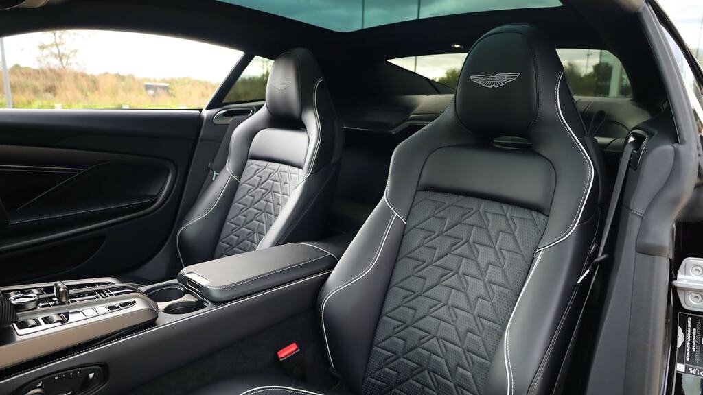 Aston Martin Vanquish Coupe Silver #19