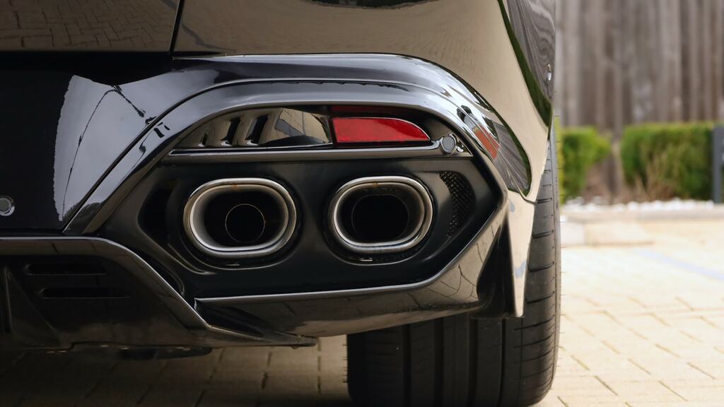 Aston Martin Vanquish Coupe Silver #37