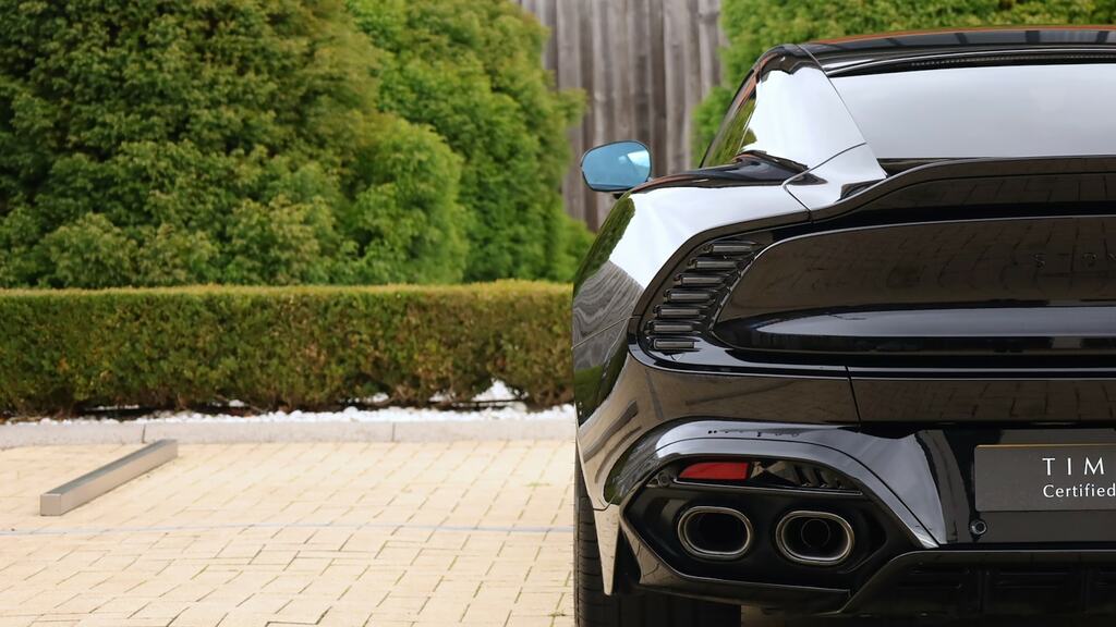 Aston Martin Vanquish Coupe Silver #38