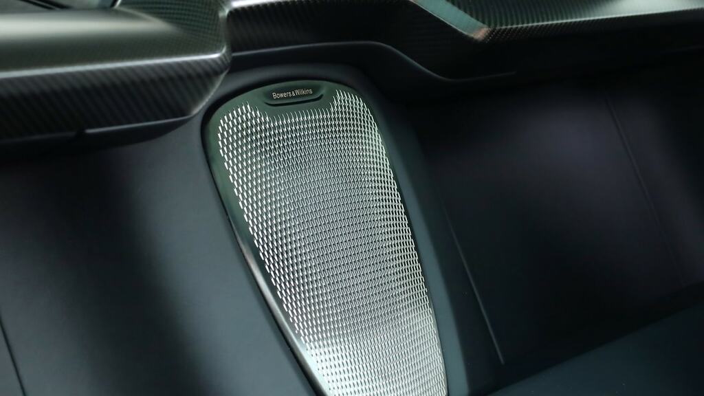 Aston Martin Vanquish Coupe Silver #67