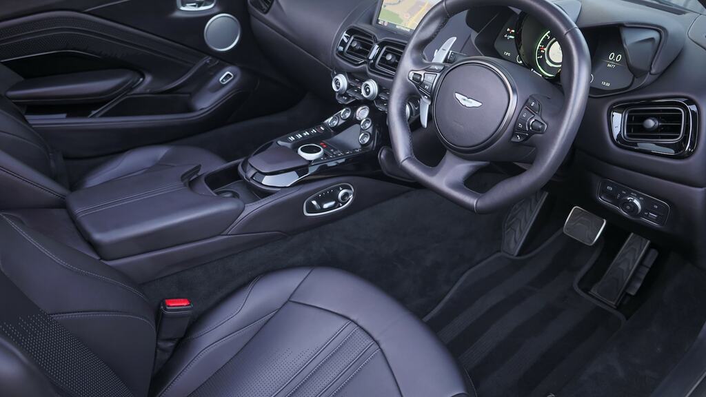 Aston Martin V8 Zf 8 Speed Green #4