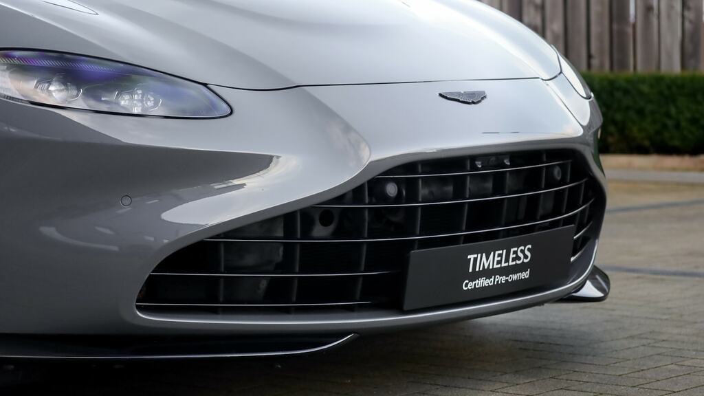 Aston Martin V8 Zf 8 Speed Green #28