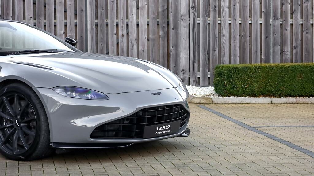 Aston Martin V8 Zf 8 Speed Green #30