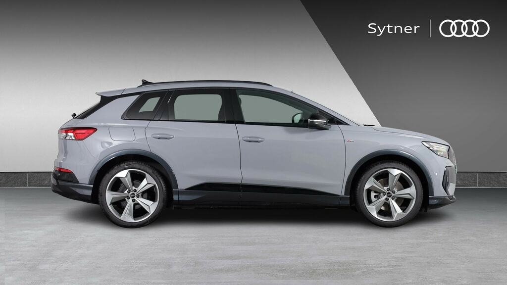 Audi Q4 E Tron 150Kw 40 63Kwh Black Edition Tech Pack FH75OPK Grey #4