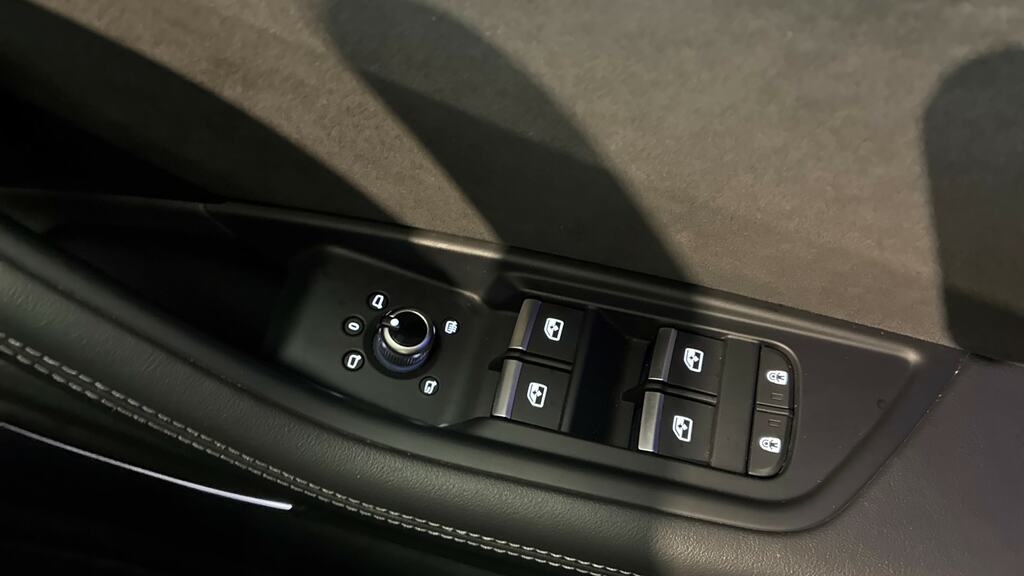 Audi A4 2.0 Se Black #21