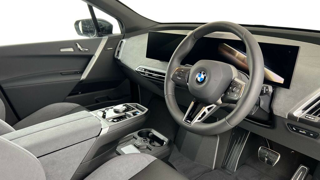 BMW iX 400Kw Xdrive60 M Sport 112Kwh Tech BW75FCM Black #6