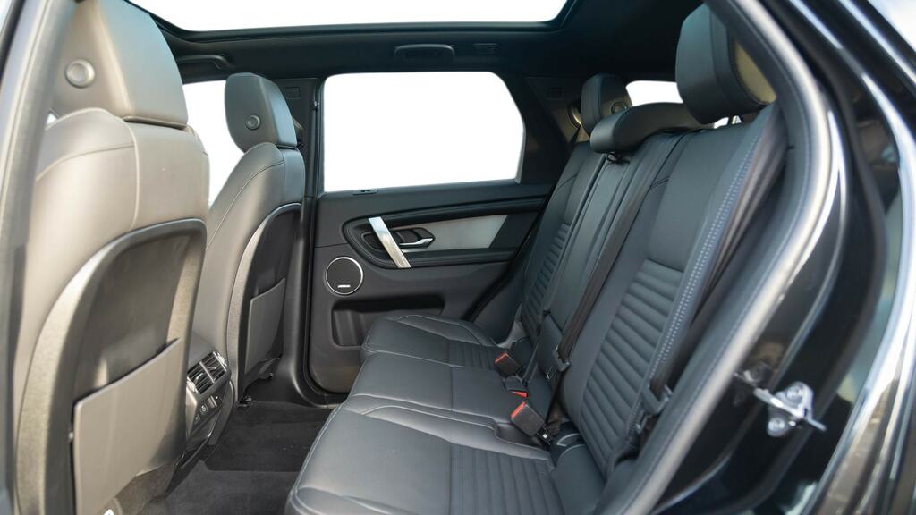 Land Rover Discovery Sport 2.0 D200 Dynamic Hse 7 Seat YE75OHC Black #4