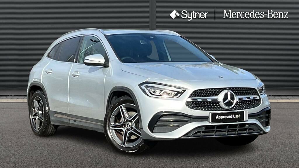 Mercedes-Benz GLA Class Gla 200D Amg Line Silver