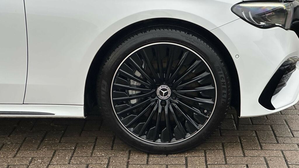 Mercedes-Benz E Class E300e Urban Edition 9G-tronic KW74OBZ White #5