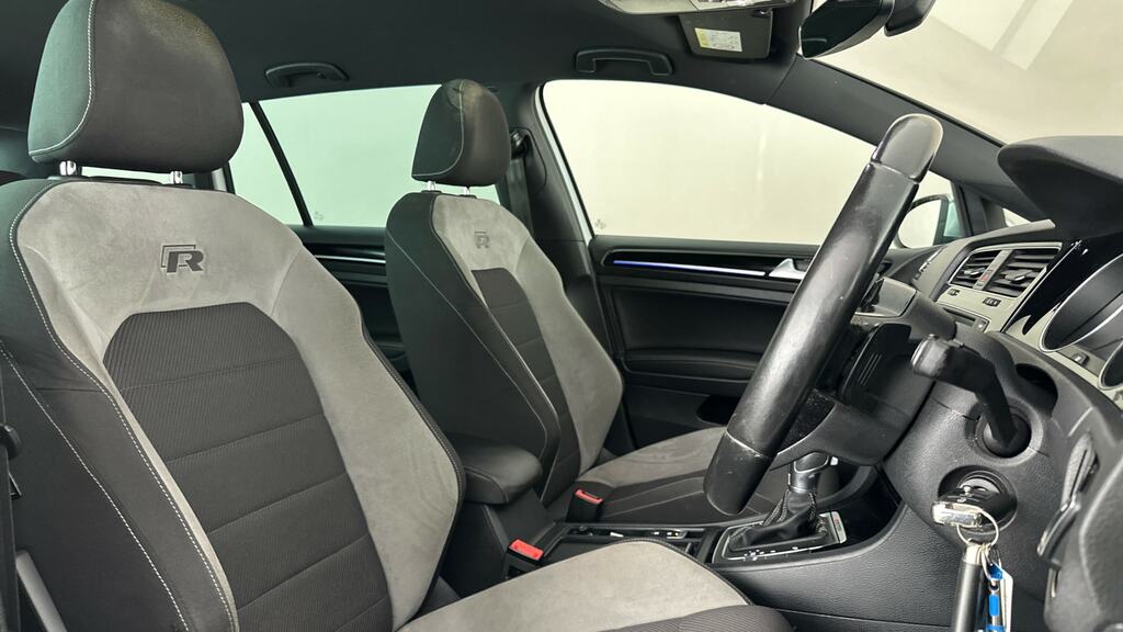 Volkswagen e-Golf 2.0 Tsi R Dsg White #10